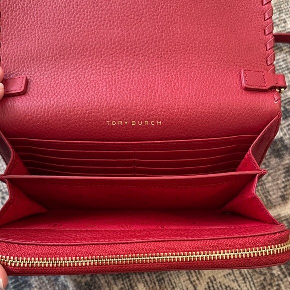 Tory Burch Elegant Red Crossbody Bag - Picture 6 of 8